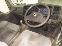 Mazda TITAN лот № 70195 оценка 3.5  с аукциона в Японии 2