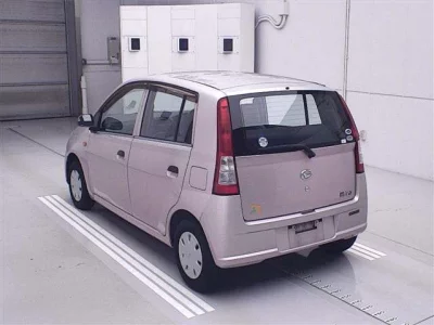 Daihatsu MIRA
