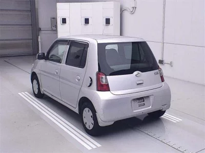 Daihatsu Esse