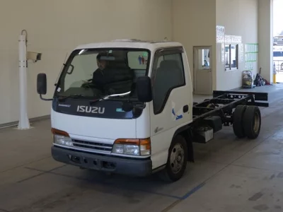 Isuzu ELF