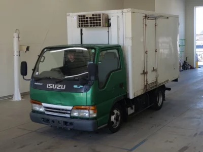Isuzu ELF