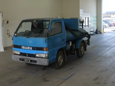 Isuzu ELF