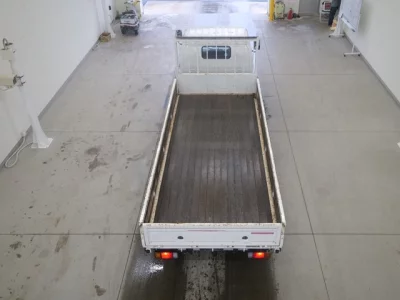 Hino DUTRO  с аукциона в Японии