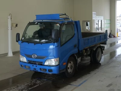 Hino DUTRO