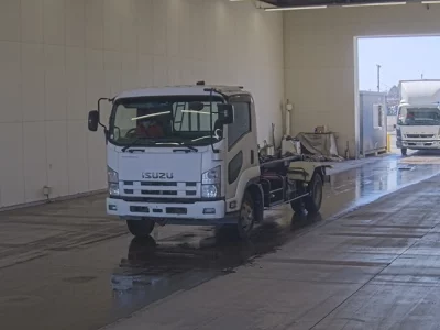 Isuzu FORWARD
