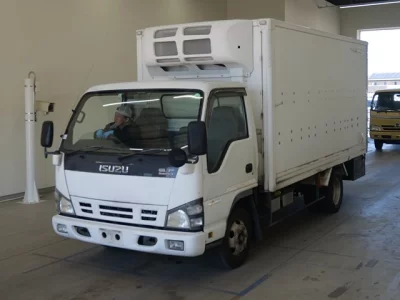 Isuzu ELF