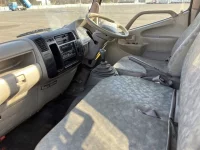 Hino DUTRO лот № 1471 оценка R  с аукциона в Японии 4