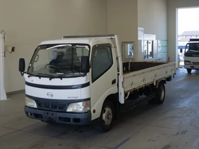 Hino DUTRO  с аукциона в Японии