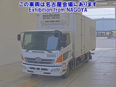 Hino TRUCK