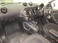 Smart FORFOUR лот № 5371 оценка 3.5  с аукциона в Японии 3