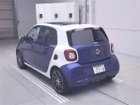 Smart FORFOUR лот № 5780 оценка 4  с аукциона в Японии 1