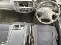 Nissan CARAVAN VAN лот № 20053 оценка RA  с аукциона в Японии 3