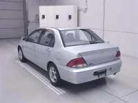 Mitsubishi LANCER лот № 70291 оценка 3.5  с аукциона в Японии 1