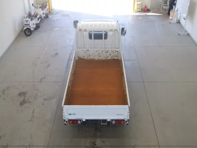 Toyota DYNA  с аукциона в Японии