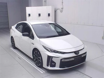 Toyota PRIUS PHV