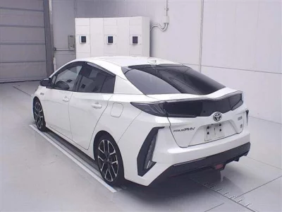 Toyota PRIUS PHV