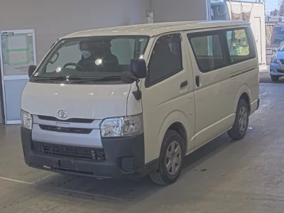 Toyota REGIUS ACE VAN