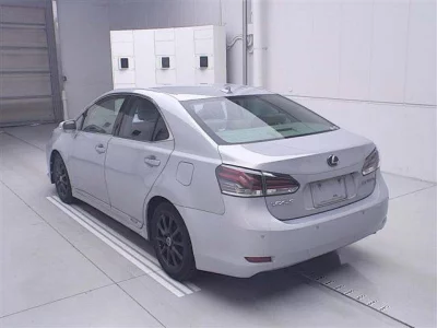 Lexus HS