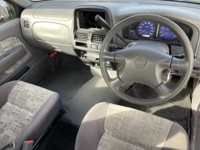 Nissan DATSUN PICKUP