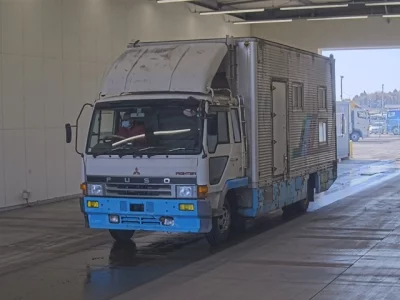 Mitsubishi FUSO FIGHTER