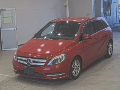 Mercedes-Benz B CLASS