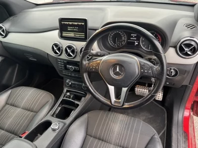 Mercedes-Benz B CLASS