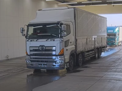Hino PROFIA  с аукциона в Японии