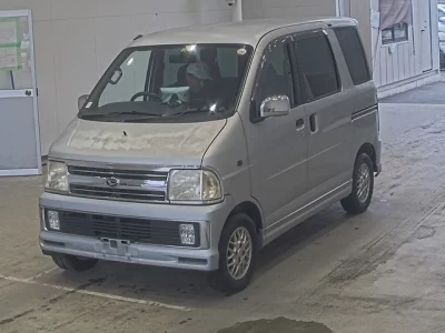 Daihatsu Atrai Wagon  с аукциона в Японии