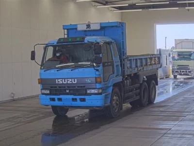 Isuzu TRUCK