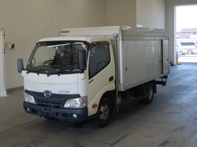 Hino DUTRO  с аукциона в Японии