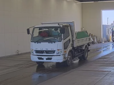 Mitsubishi FUSO FIGHTER