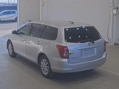 Toyota COROLLA FIELDER  с аукциона в Японии