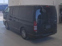Toyota HIACE VAN лот № 20102 оценка 3  с аукциона в Японии 1