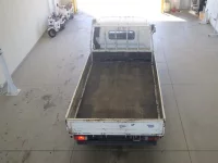 Toyota DYNA лот № 1637 оценка R  с аукциона в Японии 2