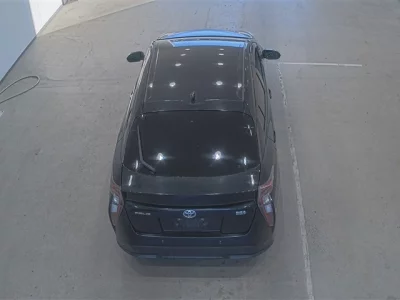 Toyota Prius  с аукциона в Японии