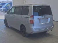 Toyota NOAH лот № 20066 оценка 3.5  с аукциона в Японии 1