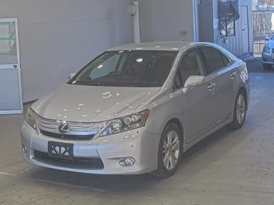 Lexus HS