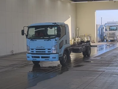 Isuzu FORWARD