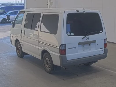 Nissan VANETTE VAN