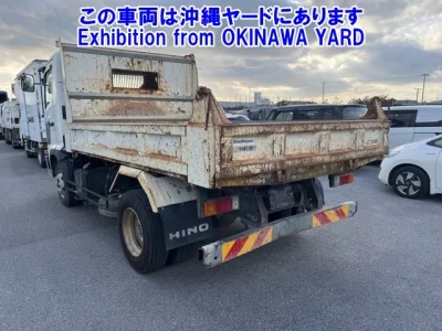 Hino TRUCK