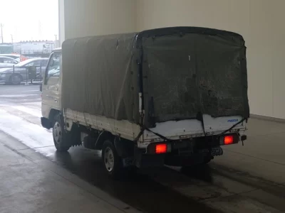 Mazda TITAN  с аукциона в Японии