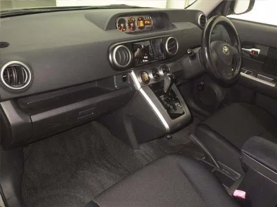 Toyota COROLLA RUMION