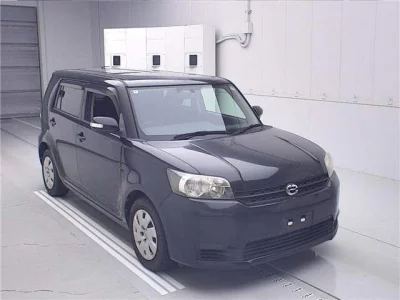 Toyota COROLLA RUMION