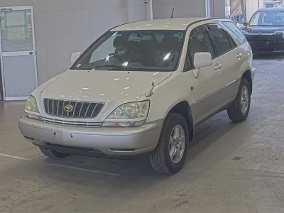 Toyota HARRIER  с аукциона в Японии
