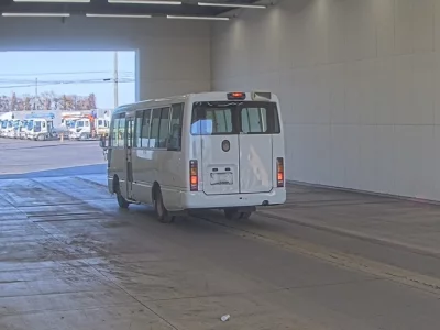 Nissan BUS