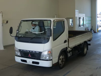 Mitsubishi Fuso Canter