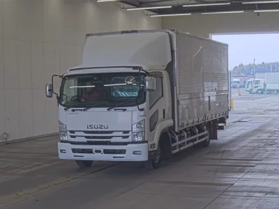 Isuzu FORWARD