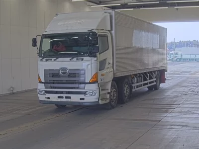 Hino TRUCK