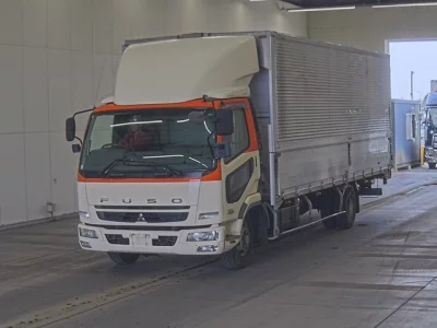 Mitsubishi FUSO FIGHTER