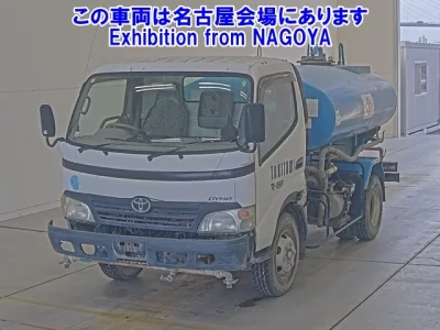 Toyota DYNA  с аукциона в Японии